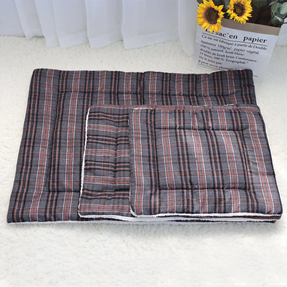 Cozy Cotton Pet Cushion: Ultimate Softness for Your Furry Friend